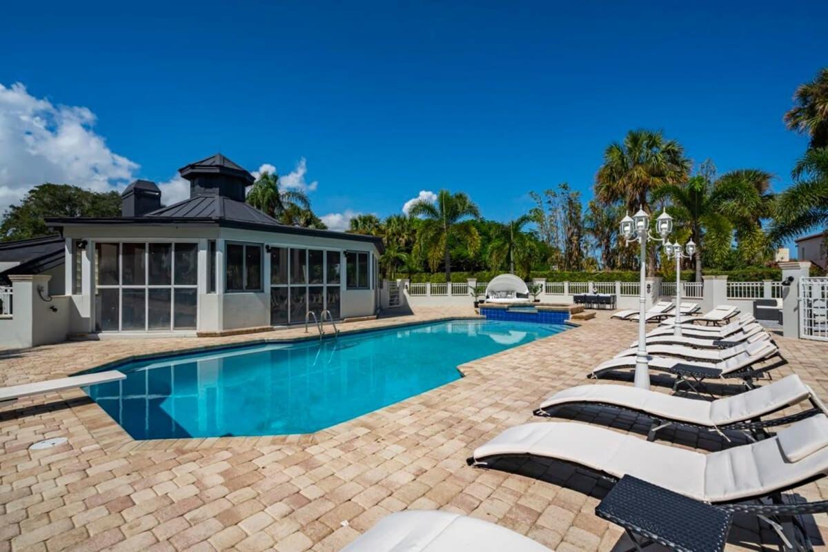 9000 Sf Waterfront Mansion Pool Boat Dock Theater Villa Fort Pierce Exterior foto