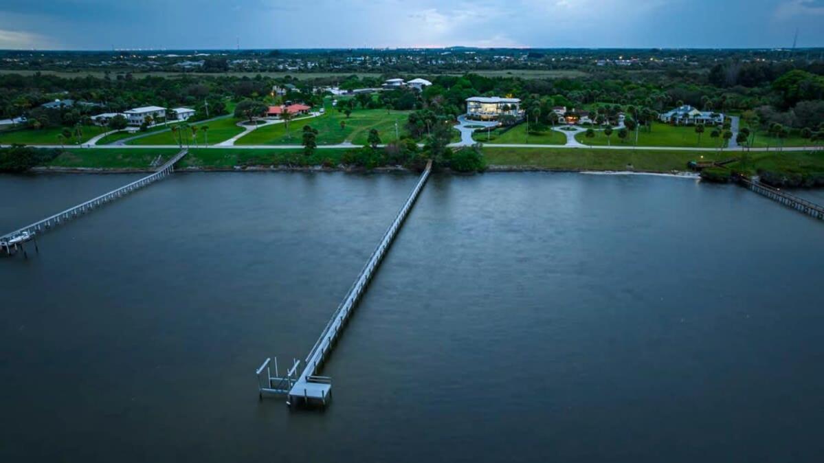 9000 Sf Waterfront Mansion Pool Boat Dock Theater Villa Fort Pierce Exterior foto